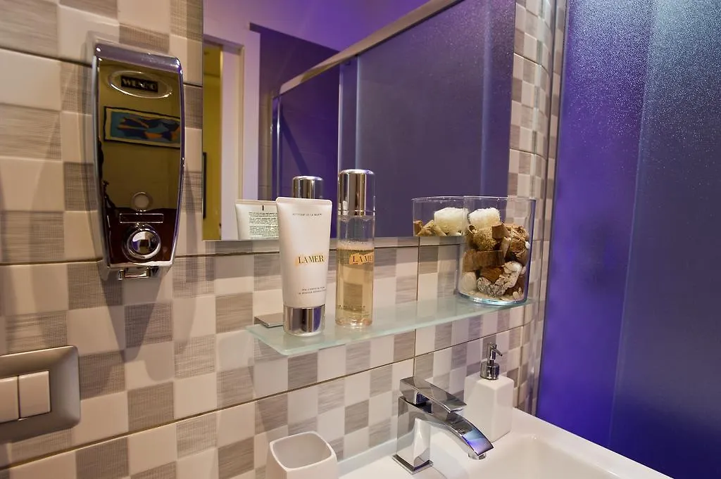 Borghese Executive Suite روما 3*,  إيطاليا