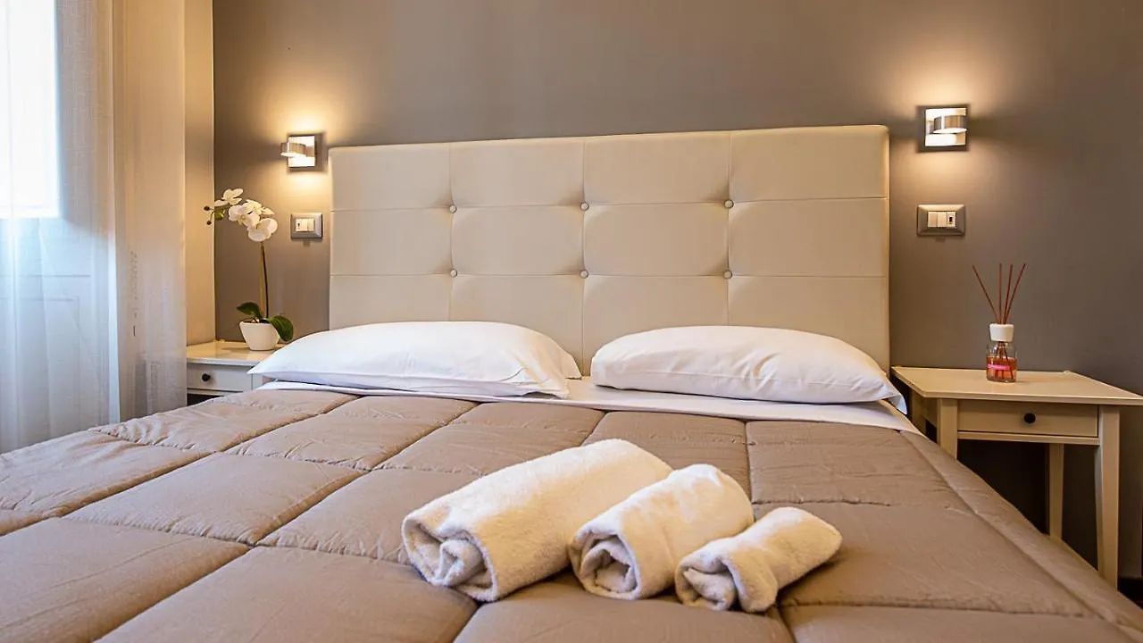 Borghese Executive Suite Rome