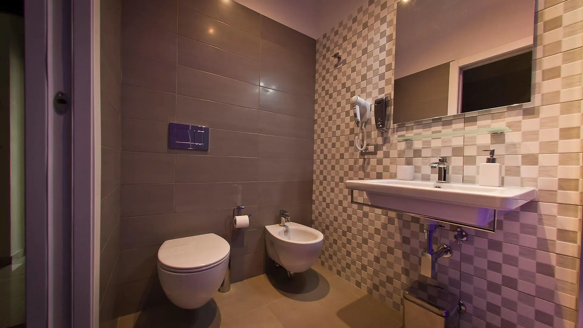 Borghese Executive Suite Rome Maison d'hôtes